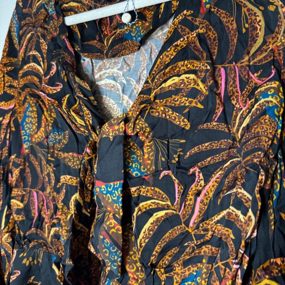 Farm Rio Bell Sleeve Top - Picture 3 of 5